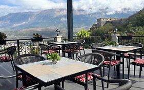 Castle Hotel